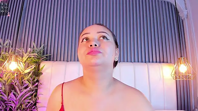 AnaisClark webcam