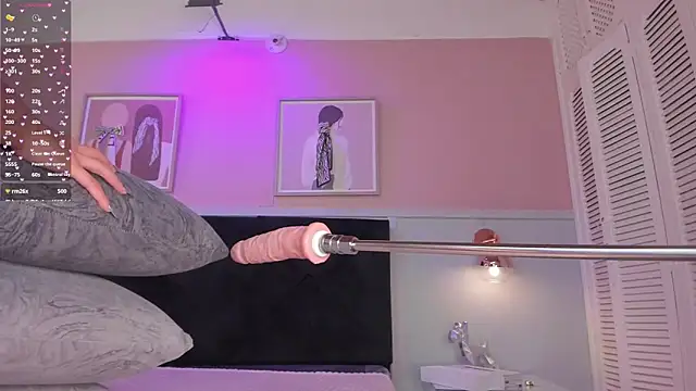 elodie_walker webcam