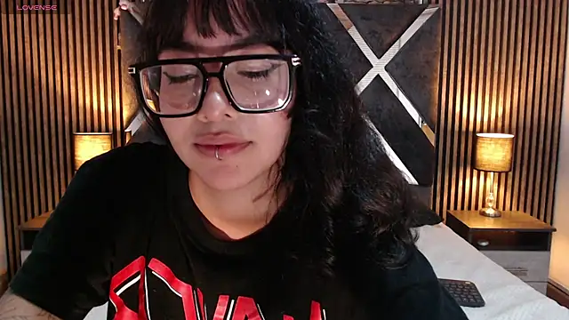 Amy_channel webcam