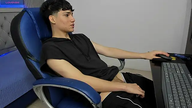 SamBlack_ webcam