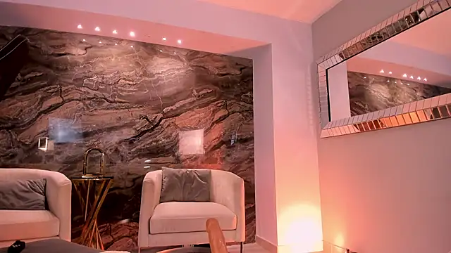 KylaMorrison webcam