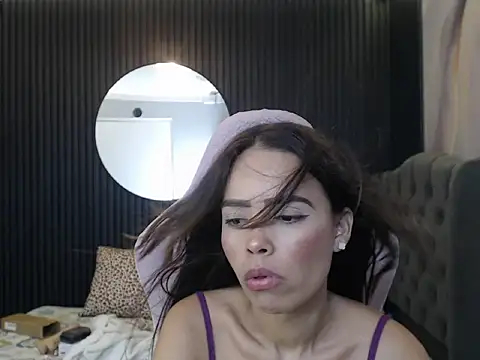 naomis_36 webcam
