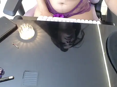 naomis_36 webcam