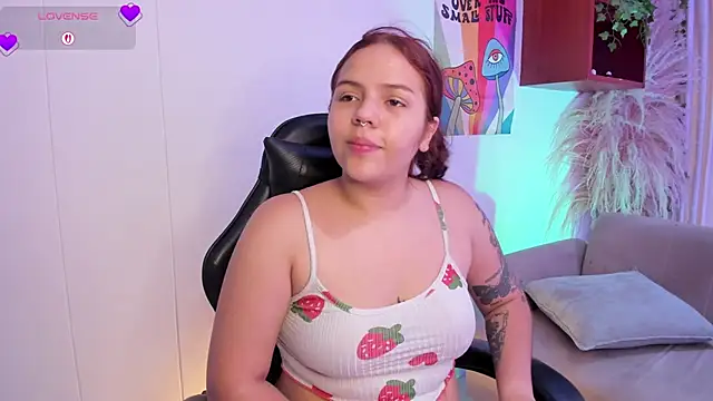 GiannaSpice_ webcam