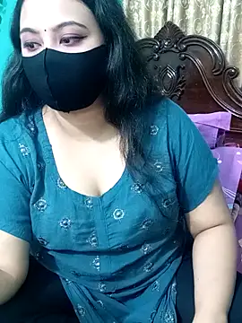 Webcam Model (Porimoni22)  is live.Free join now!