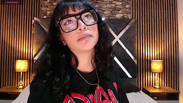 Amy_channel webcam