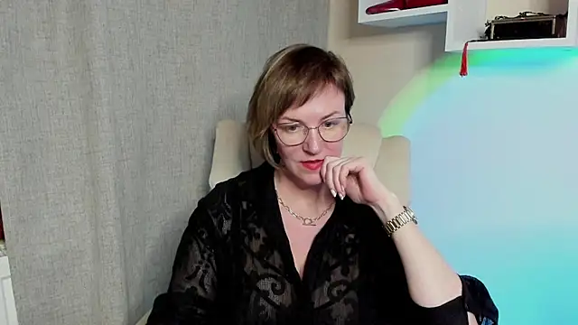 feliziaDesire webcam