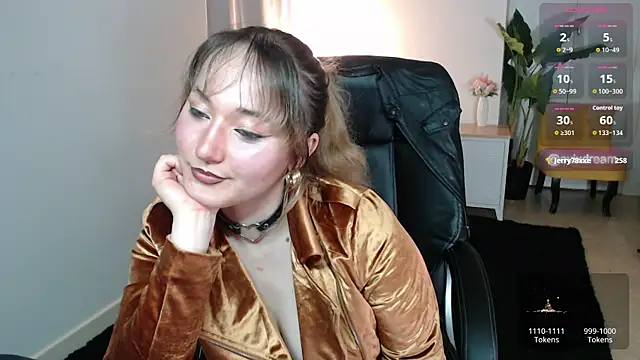 Crystal-dreamt webcam
