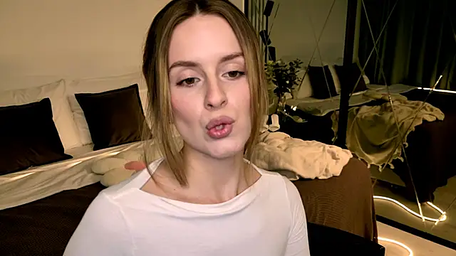 RozzitaBedberry webcam