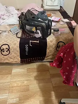 Mina048 webcam