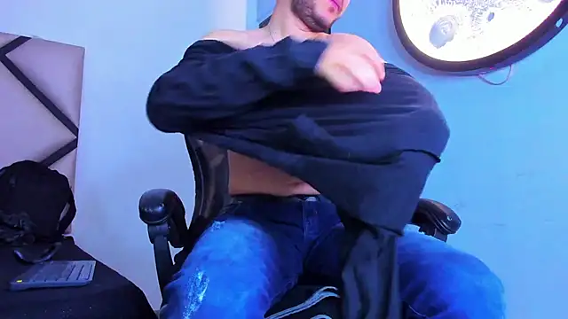 mike_257 webcam