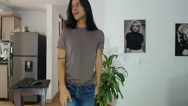 Ferotic_SexAddict webcam