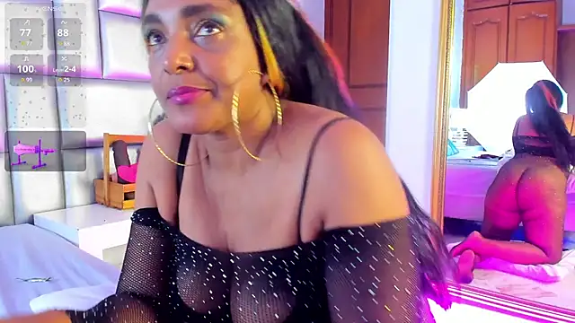 LovelyNickii webcam