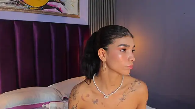 LauraAristizabal webcam
