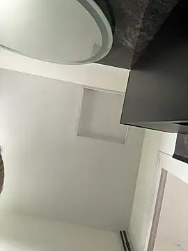 AnissaHale webcam