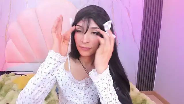AliiceWonderland_ webcam