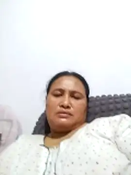 Rashi_bhabi webcam