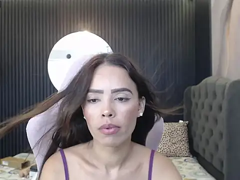 naomis_36 webcam