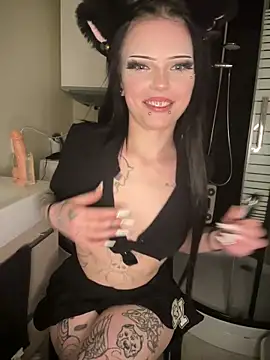  JudithPrice chat room