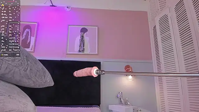 elodie_walker webcam