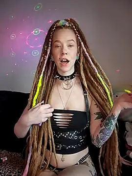 LucidLucy webcam