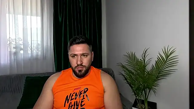 Gold_Alpha_Boy webcam