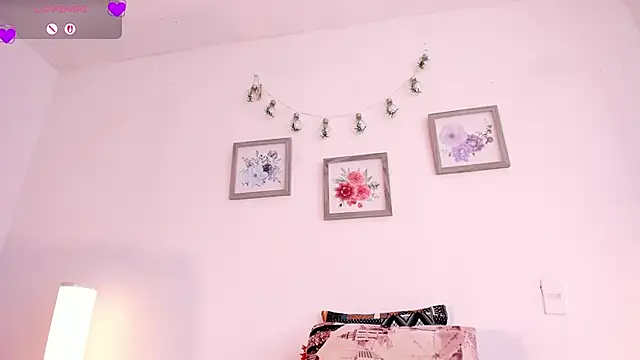 mely_rosse_ webcam