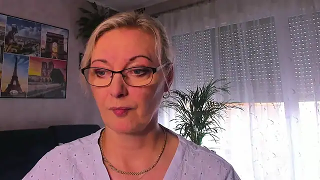 vanessa_chat webcam