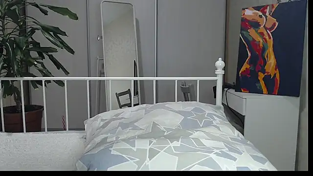 ShyEvaa webcam