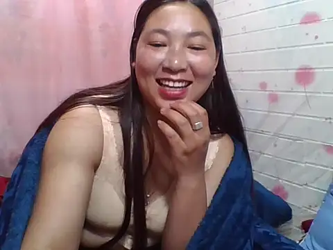 Hena__ webcam