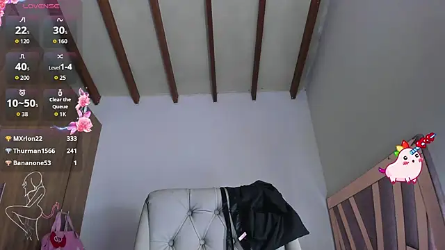 SkyeGabbyRose webcam