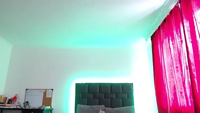 VALERY_MEER webcam