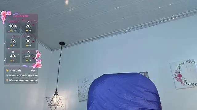 NinaSakura_Eup webcam