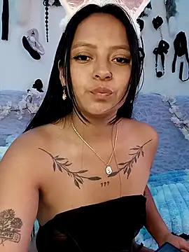 Sweetcinnamon1807 webcam