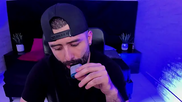jhon_bear03 webcam