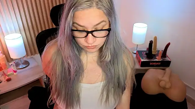 MarianL0ve webcam