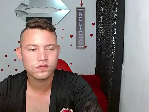 sven_fox723 webcam