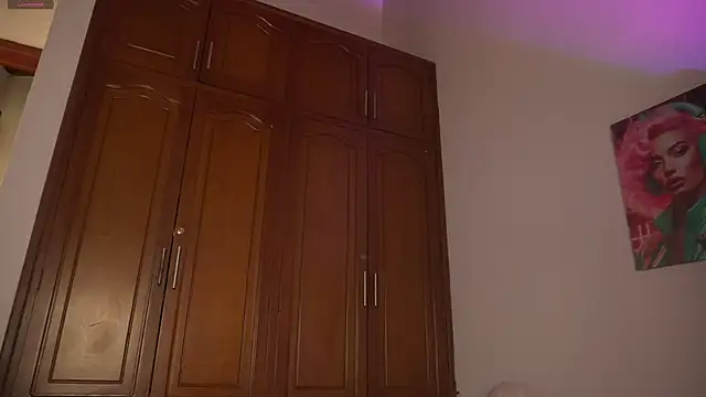 pocahotass_11 webcam