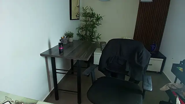 _Victoria_Collins webcam
