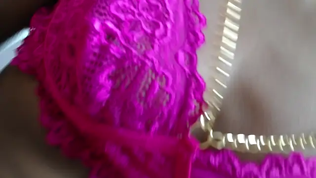 thianahorny webcam