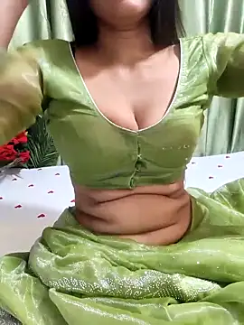 Shalu_G webcam