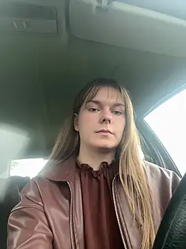 LisaFreierxx webcam