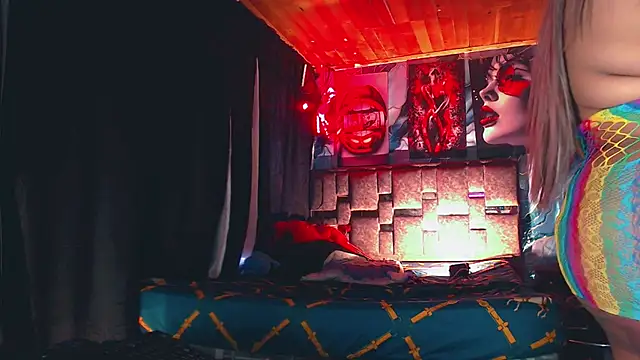 NikollThoms webcam