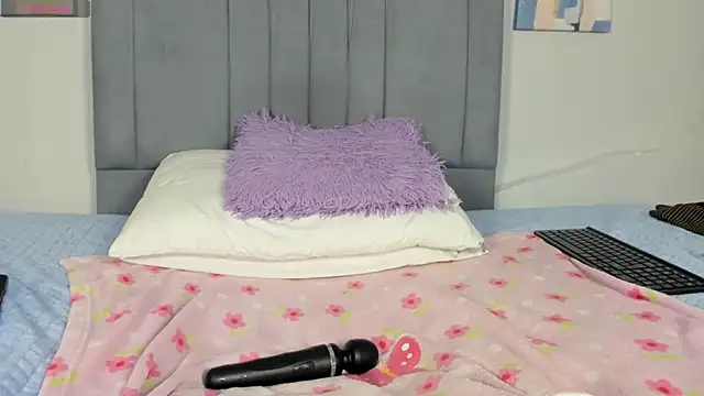 Sophia_Ebony webcam