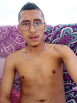 Lil_black009 webcam
