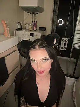  JudithPrice chat room
