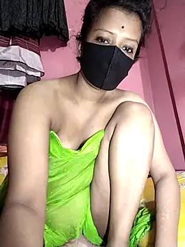 Webcam Model (Nishi-) is live