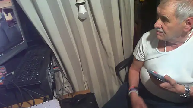 nonnomaturobisex webcam