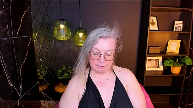 NataliMellow webcam