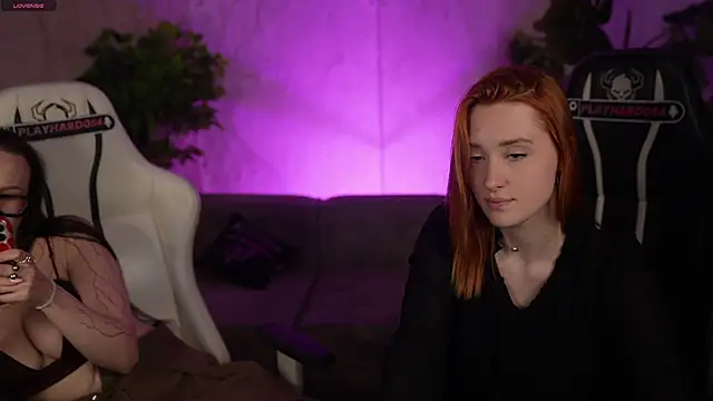 Charlotte_Dreams webcam